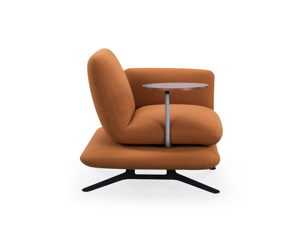 Aurum Axis Lounge
