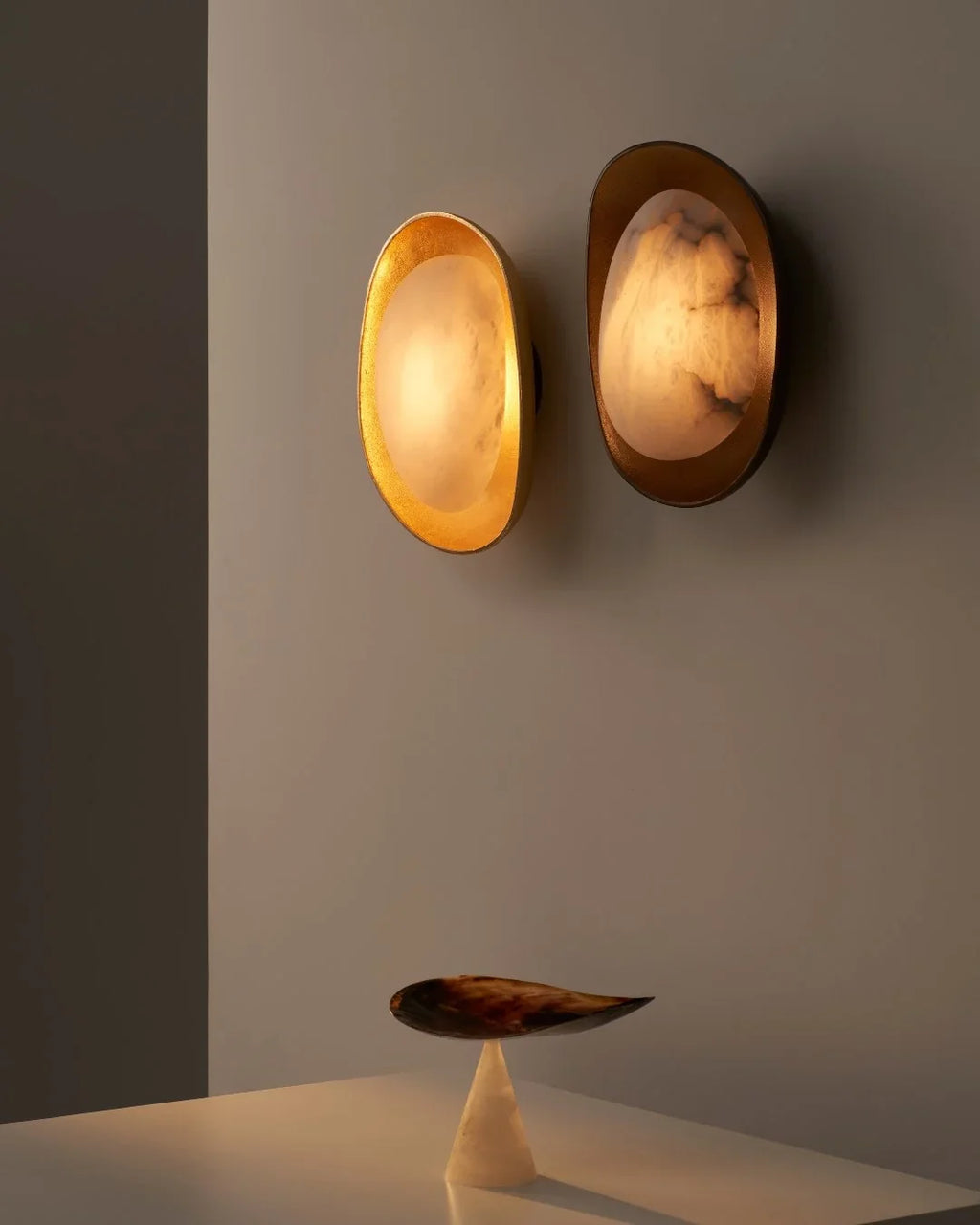 Miro Alabaster